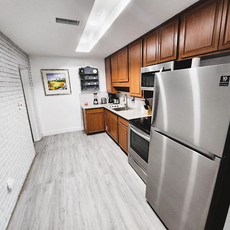 Cozy 3 Bedroom House Near Airport/Raymond Stadium/Downtown. Тампа Экстерьер фото
